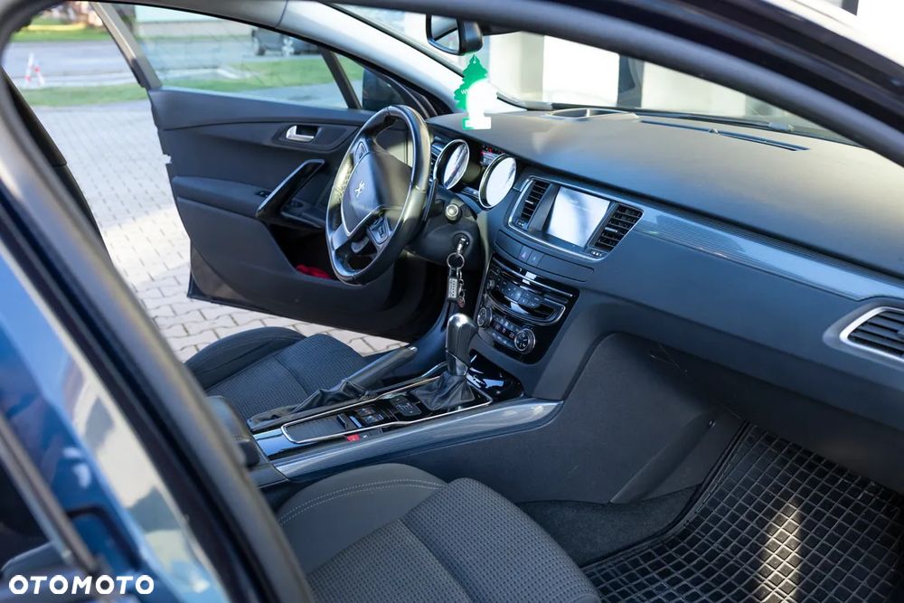 Peugeot 508 HDi 160 Automatik Allure - 12