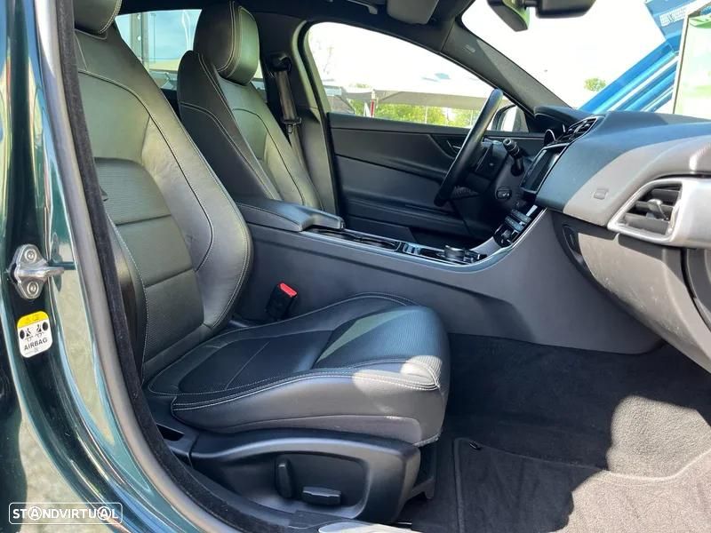 Jaguar XE 2.0 D R-Sport Aut. - 5