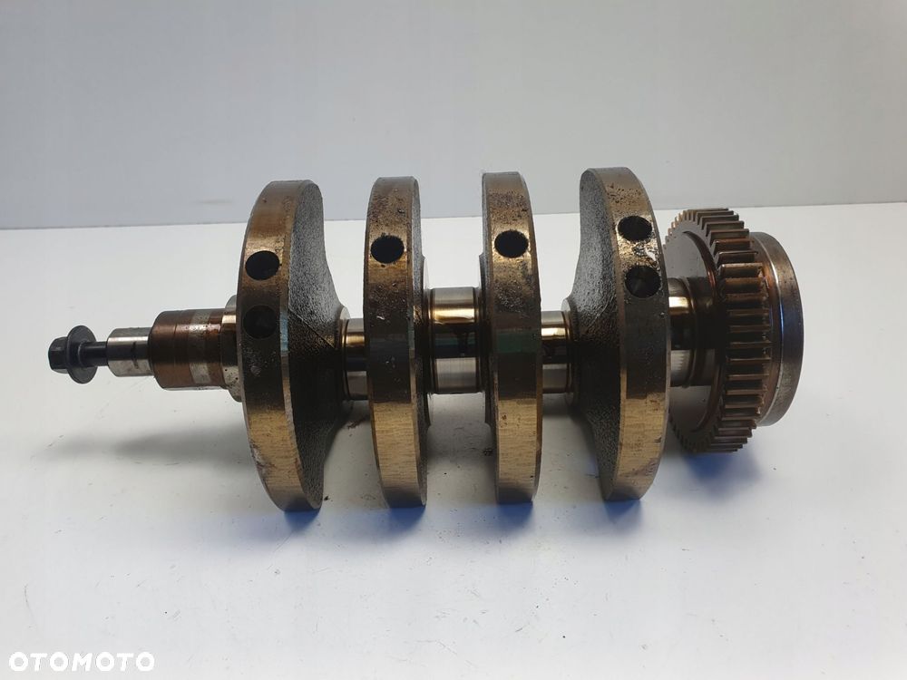 Alfa Romeo Fiat 500C 900 0.9T WAŁ KORBOWY - 1