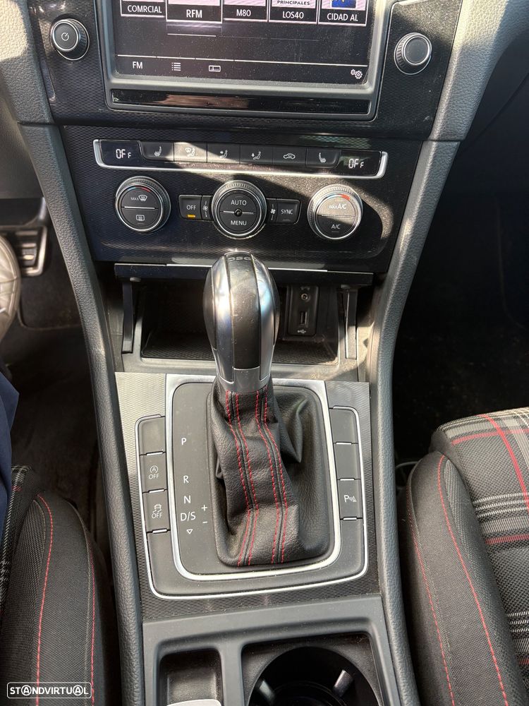 VW Golf 2.0 TSi GTi DSG - 7