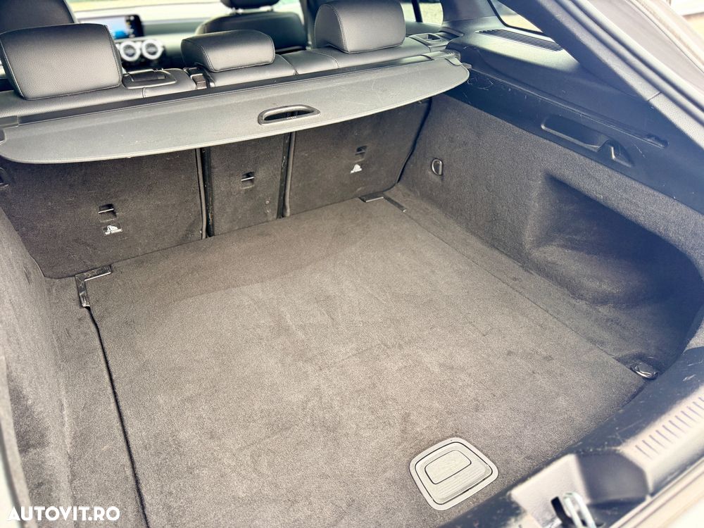 Mercedes-Benz CLA 180 - 18
