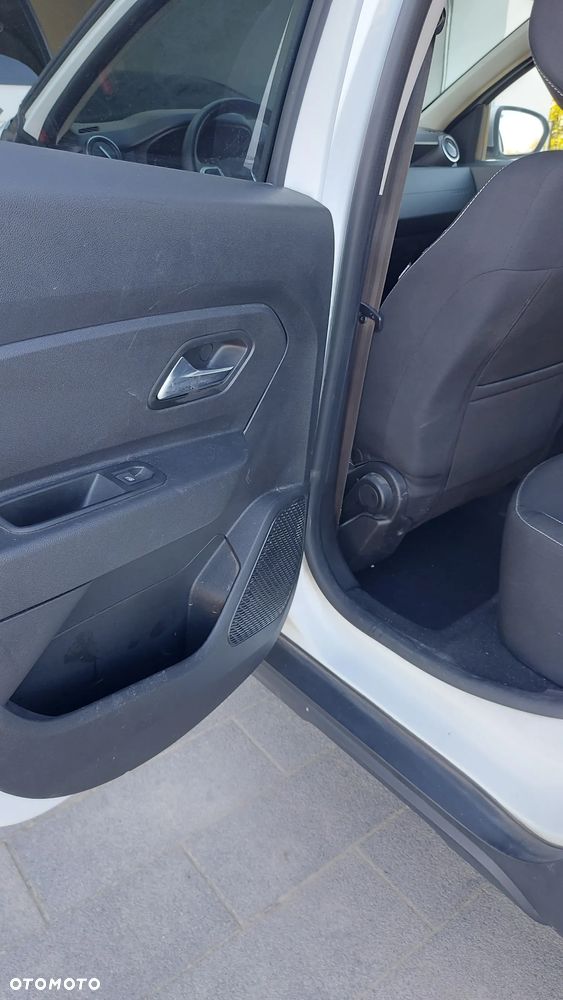 Dacia Duster 1.0 TCe Prestige - 19