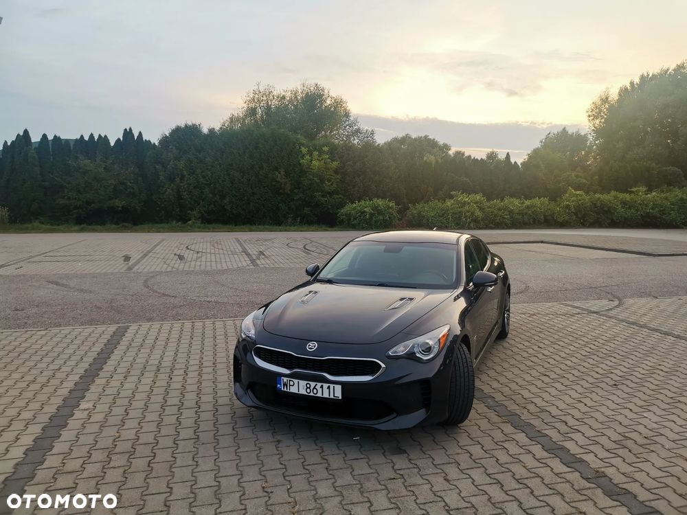 Kia Stinger - 3