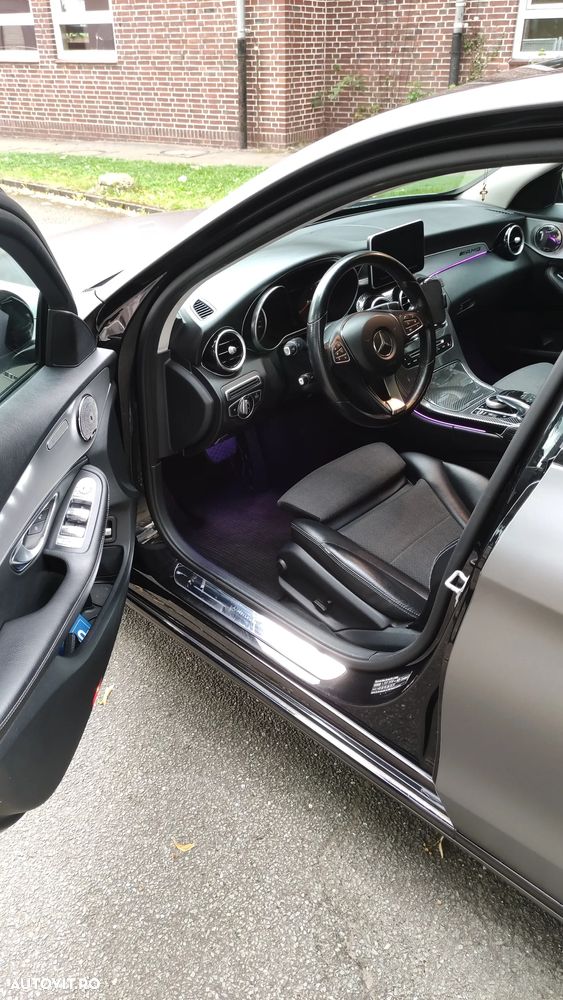 Mercedes-Benz C - 10