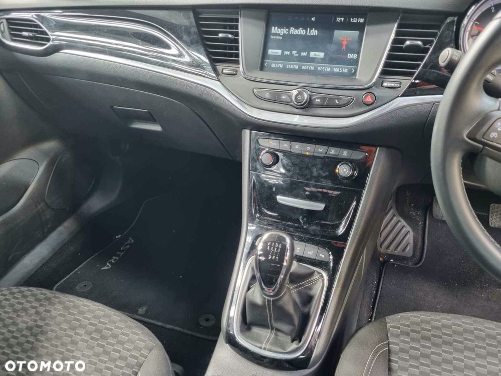 Opel Astra 1.6 D (CDTI) Dynamic - 6