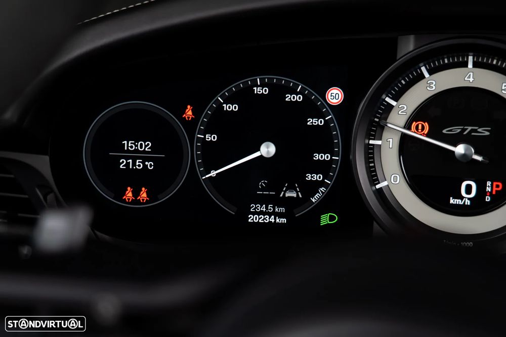 Porsche 911 (992) Carrera Cabrio 4 GTS PDK - 23