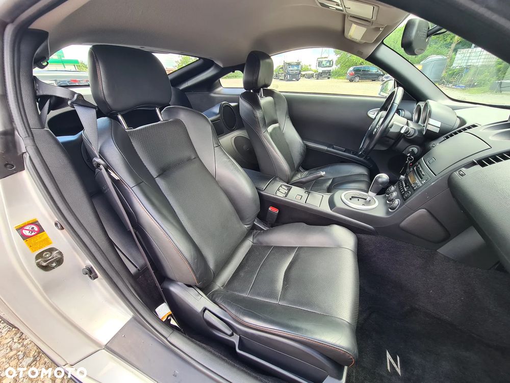 Nissan 350 Z - 39