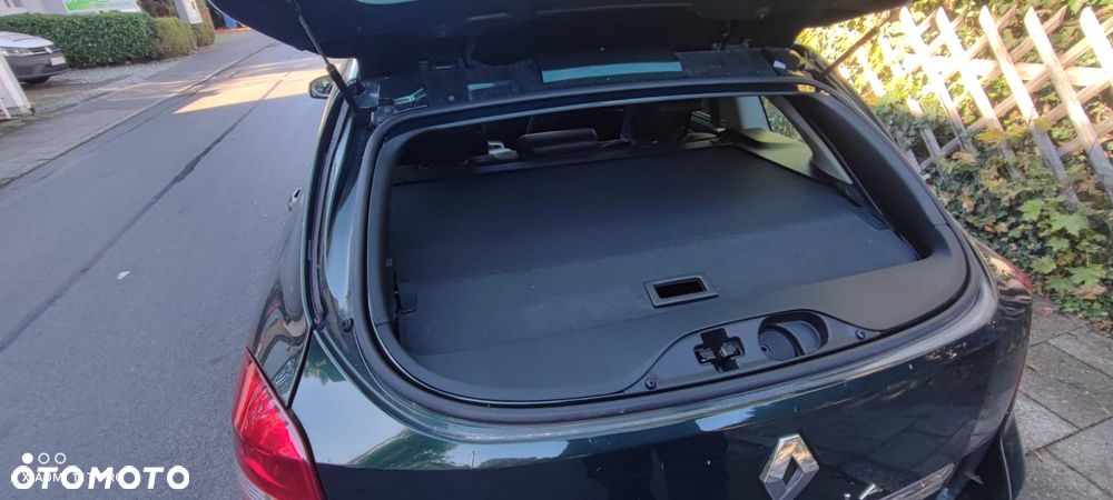 Renault Laguna 2.0 dCi Initiale - 5