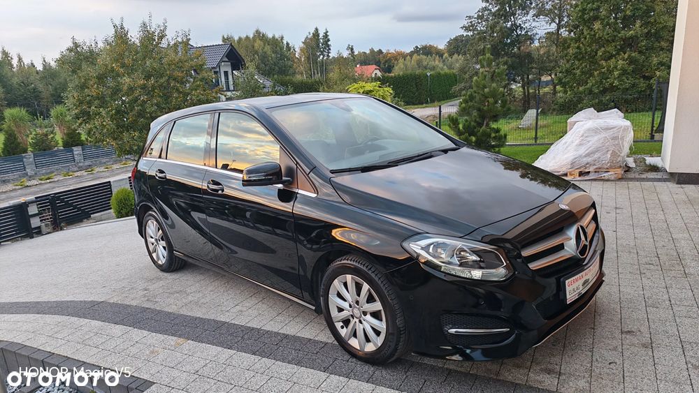 Mercedes-Benz Klasa B 200 UrbanStyle Edition - 20