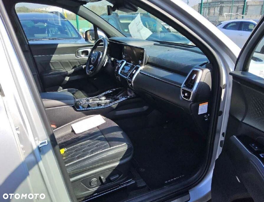 Kia Sorento - 3
