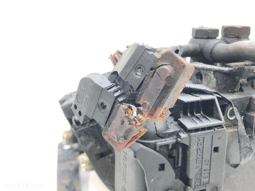 POMPA WTRYSKOWA - 900.00 PLN - OPEL VECTRA C (Z02) 2002 - 2009 2.2 DTI 16V (F69) 92 kW [125 KM] olej - 3