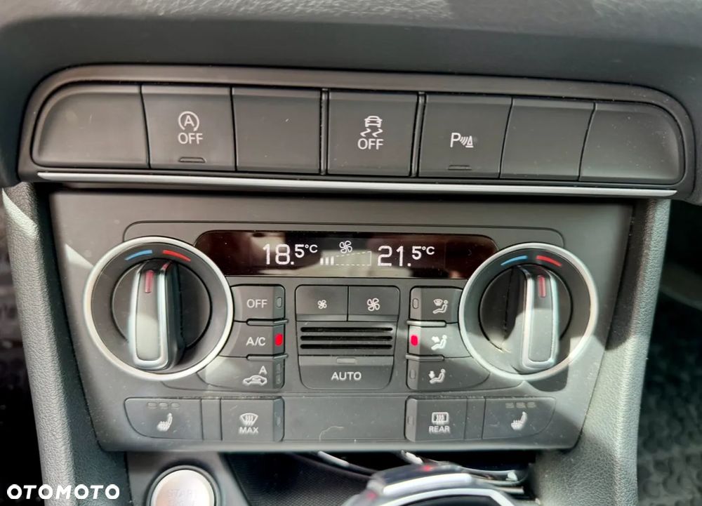 Audi Q3 1.4 TFSI Sport S tronic - 14