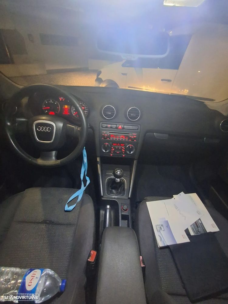 Audi A3 Sportback 2.0 TDi Sport - 12