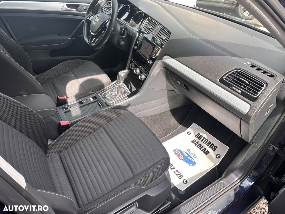 Volkswagen Golf 1.6 TDI BlueMotion Technology DSG Trendline - 10