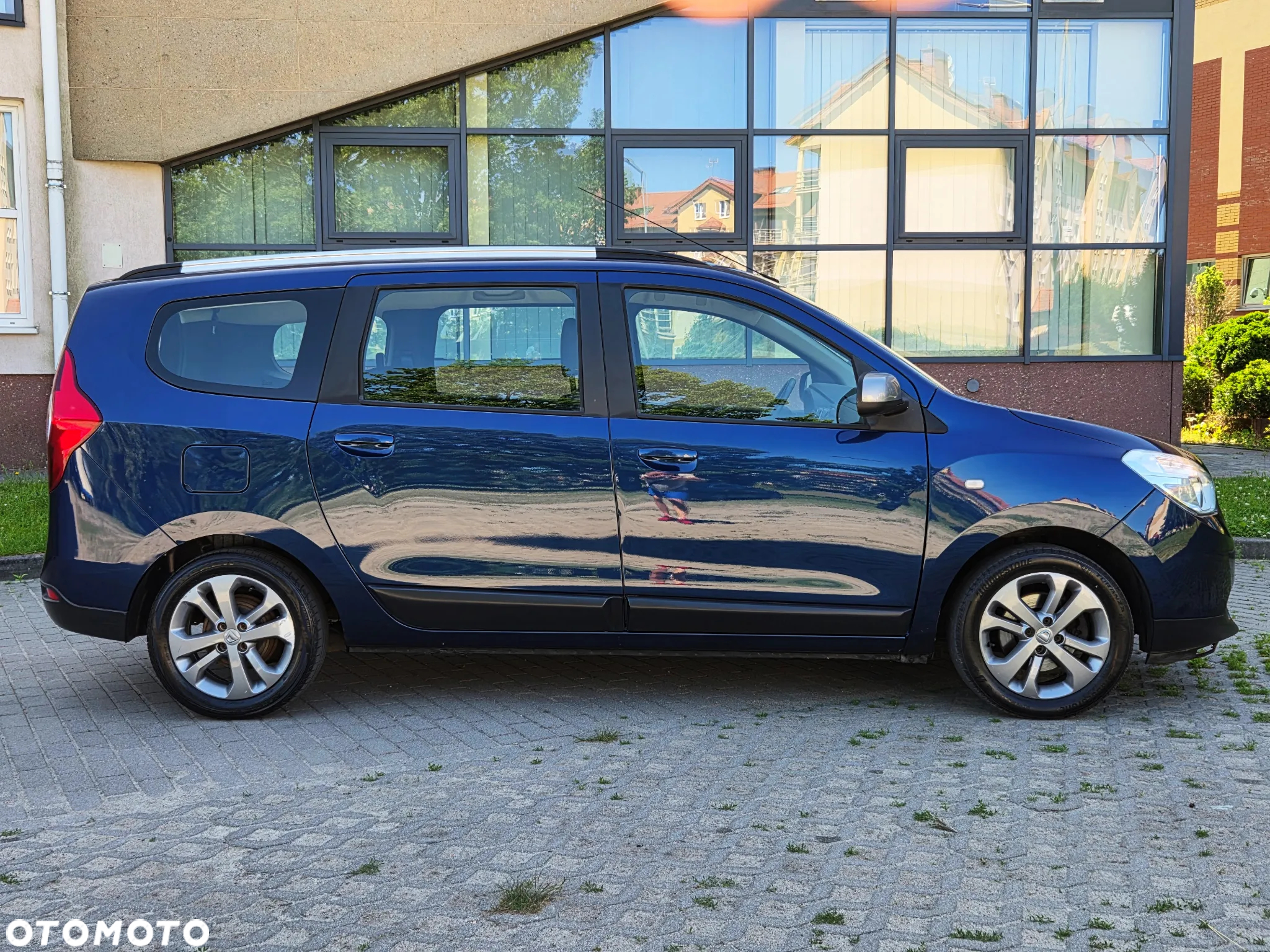 Dacia Lodgy TCe 115 Laureate - 3
