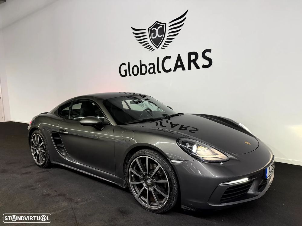 Porsche 718 Cayman - 29
