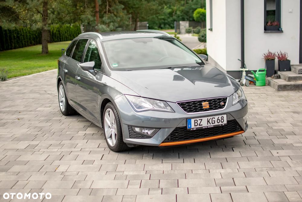 Seat Leon 2.0 TDI DPF FR - 1