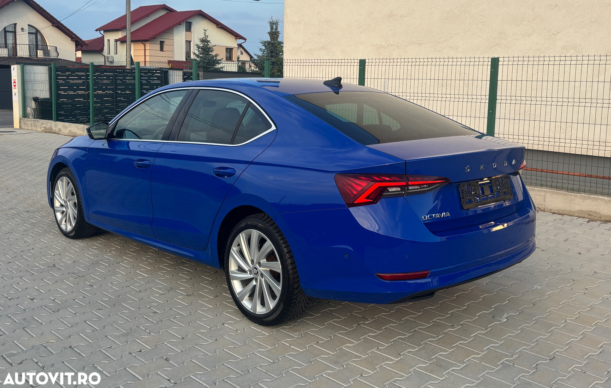 Skoda Octavia 2.0 TDI 150 CP DSG Sportline - 20