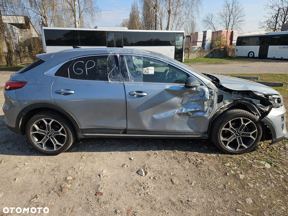 Kia XCeed 1.6 CRDi DCT7 LAUNCH EDITION - 2