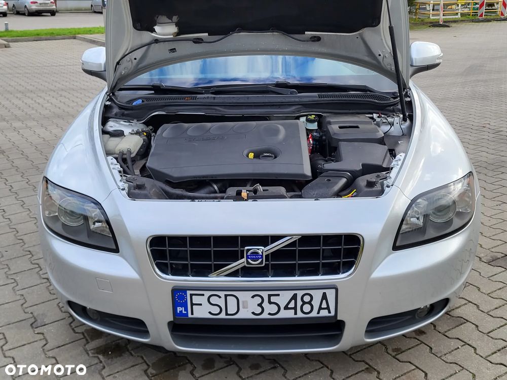 Volvo C70 2.0D Momentum - 38