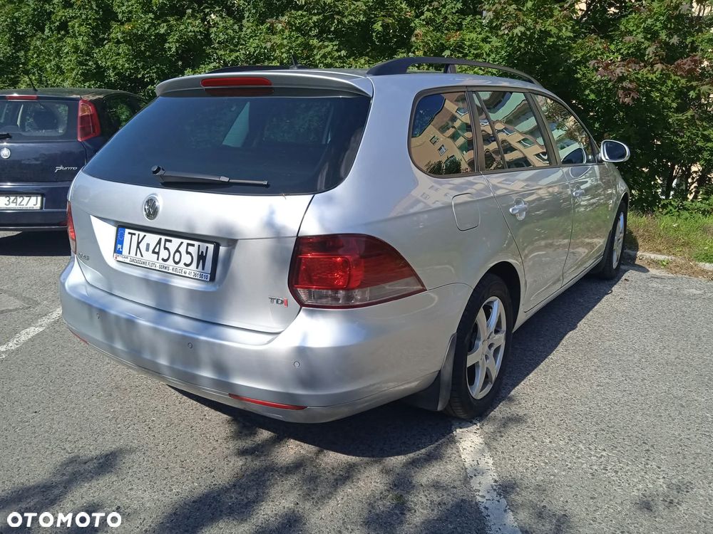 Volkswagen Golf - 4