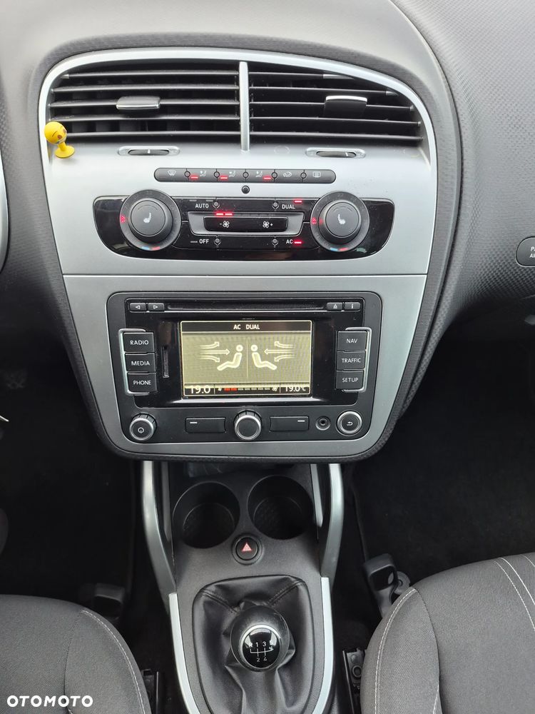 Seat Altea XL 1.6 TDI DPF CR Ecomotive Reference Copa - 21