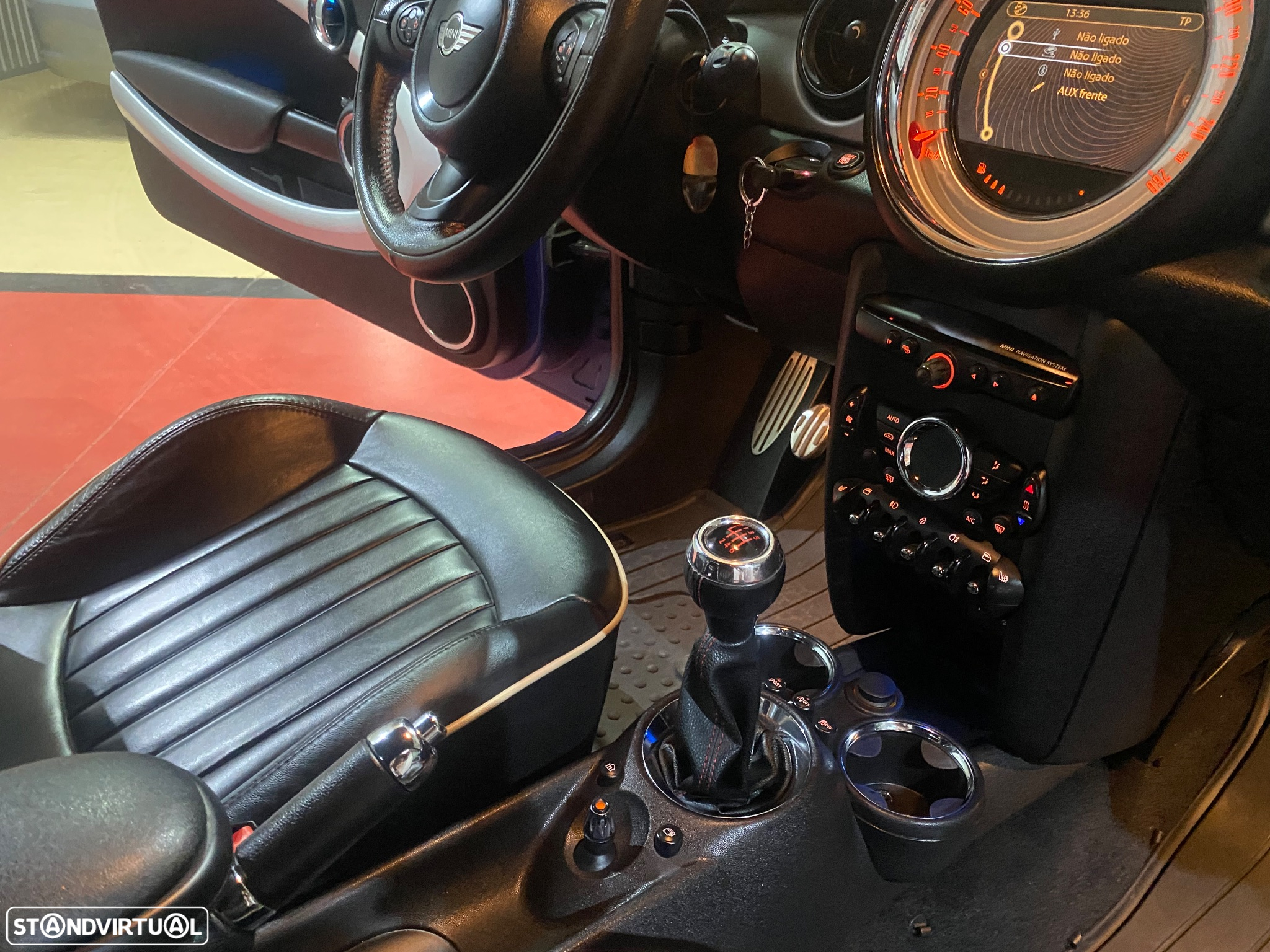 MINI Roadster Cooper S - 14