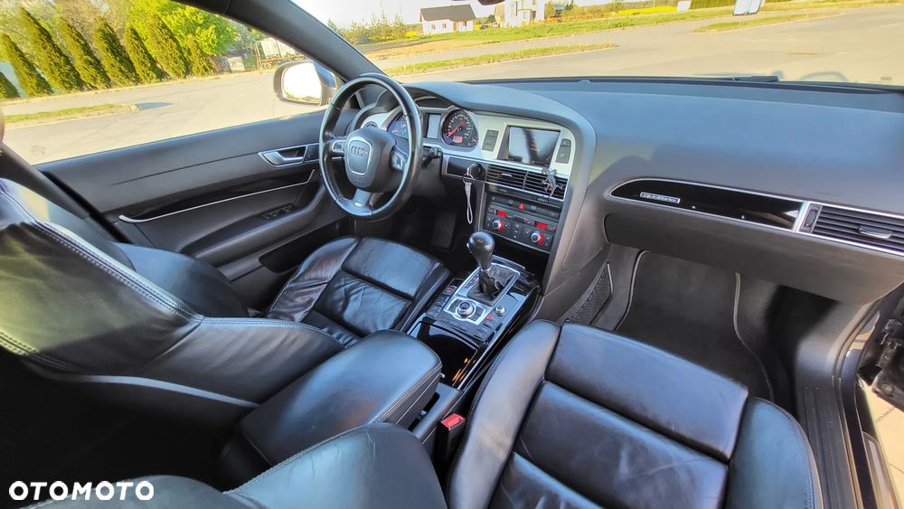 Audi A6 Avant - 11