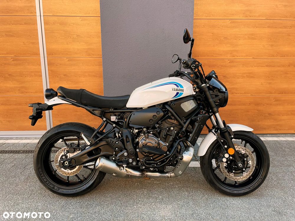Yamaha XSR - 2