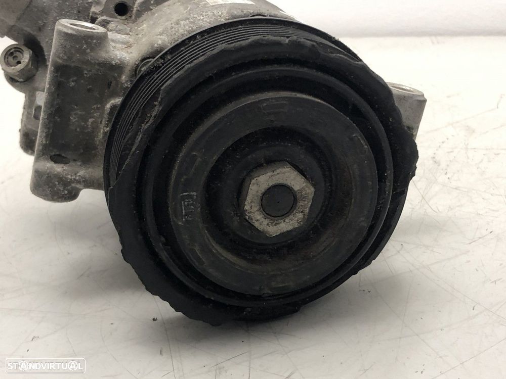 Compressor de ar condicionado VW GOLF VI (5K1) 1.6 TDI | 02.09 - 11.12 Usado REF... - 4