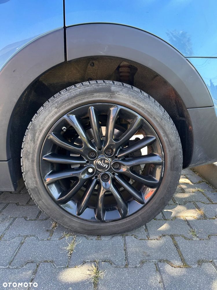 MINI Clubman - 12