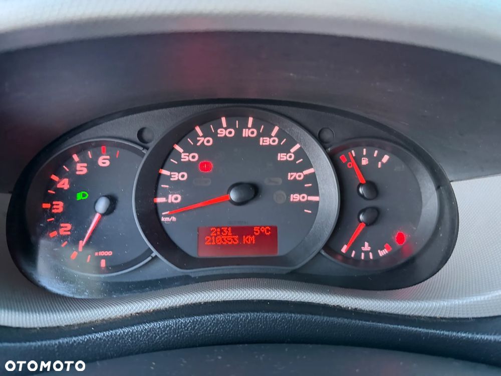 Renault Master 2.3 DCI - 11