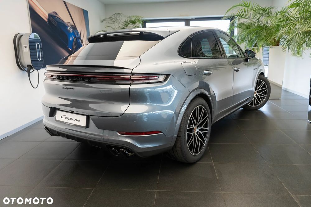 Porsche Cayenne E-Hybrid PHEV Black Edition - 9