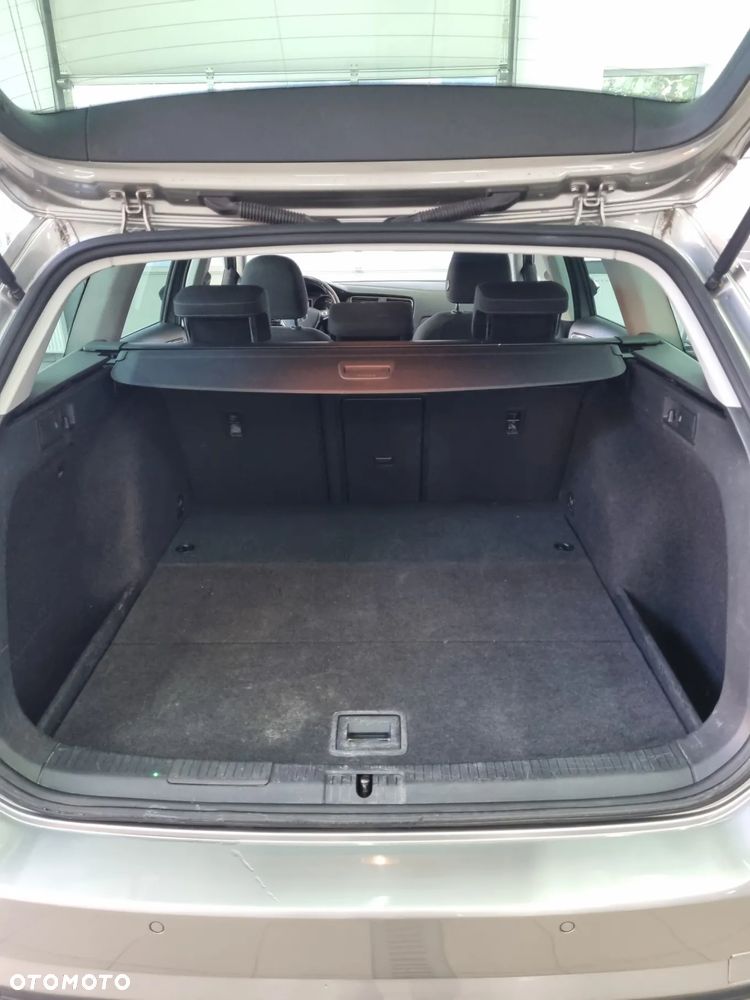 Volkswagen Golf 2.0 TDI Join - 14