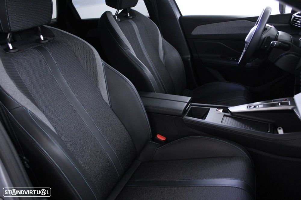 Peugeot 308 SW 1.2 PureTech Allure EAT8 - 14