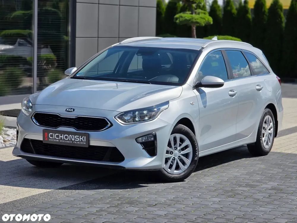 Kia Ceed 1.6 CRDi SCR L - 1