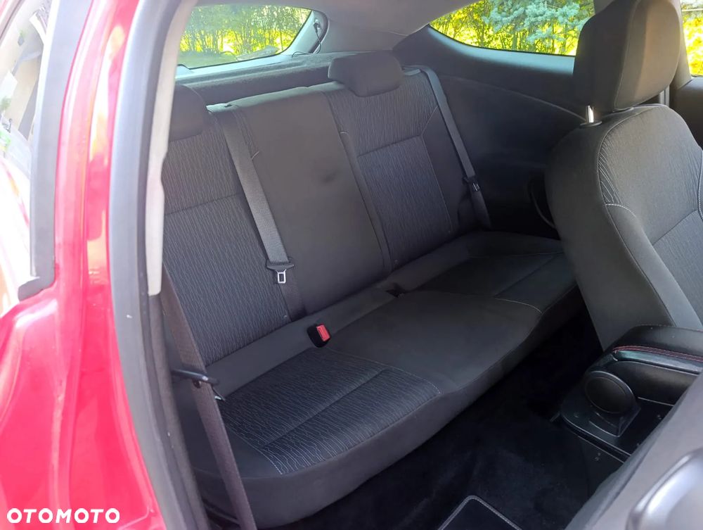 Opel Astra GTC 1.4 Turbo - 9