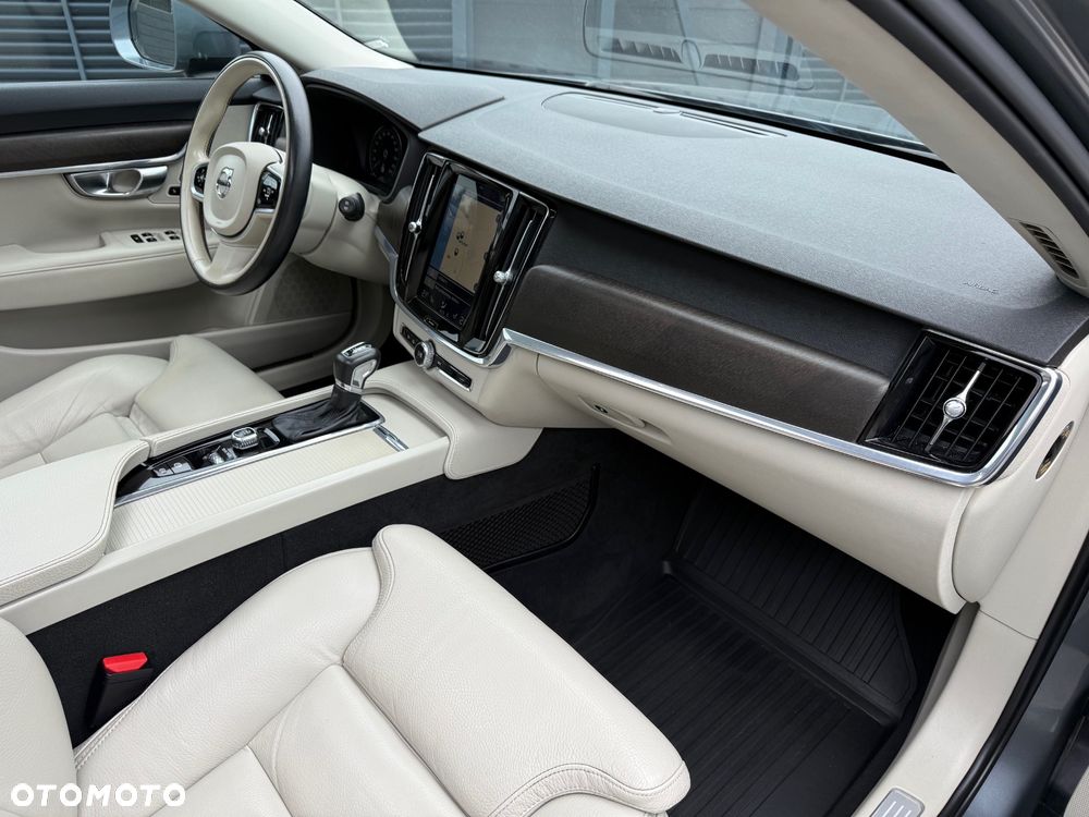 Volvo V90 Cross Country T5 AWD Pro - 8