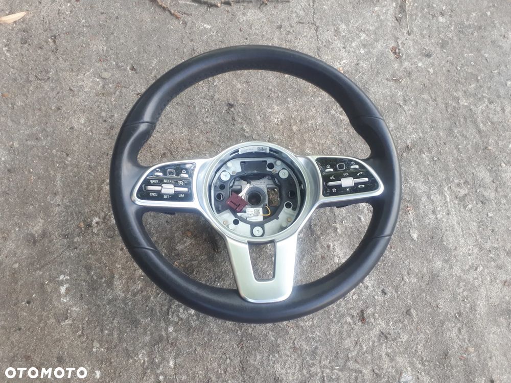 mercedes sprinter 907 910 KIEROWNICA MULTIFUNKCYJNA SKÓRZANA - 1