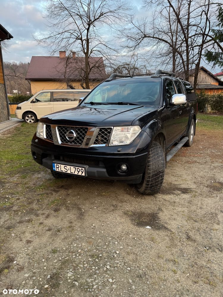 Nissan Navara 2.5 D XE - 2
