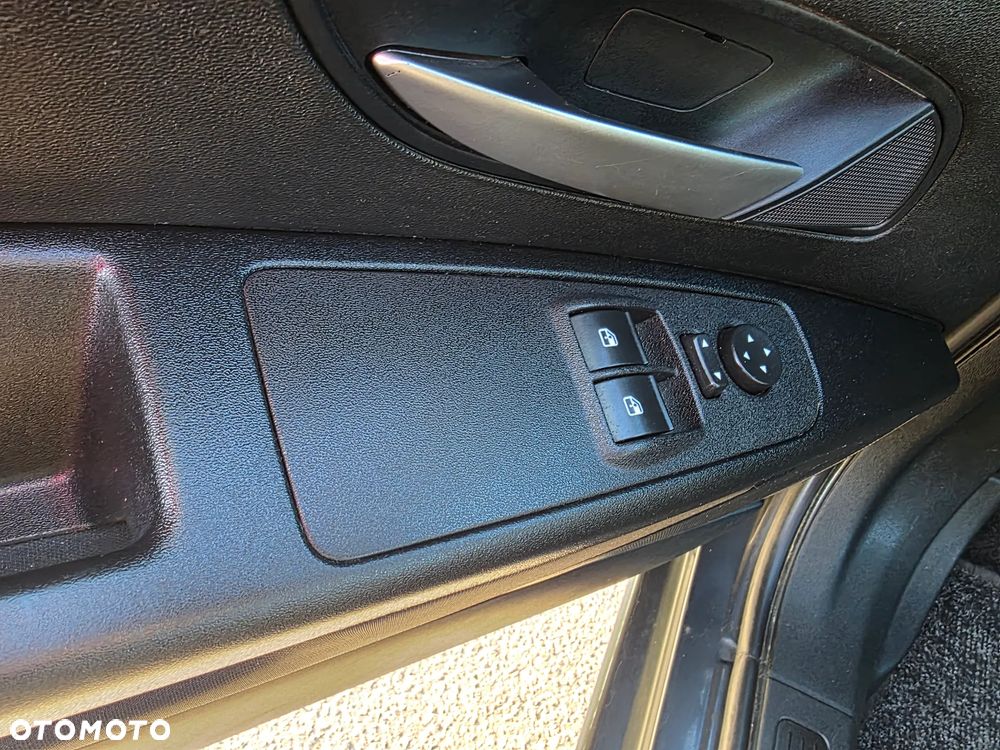 Fiat Grande Punto - 12