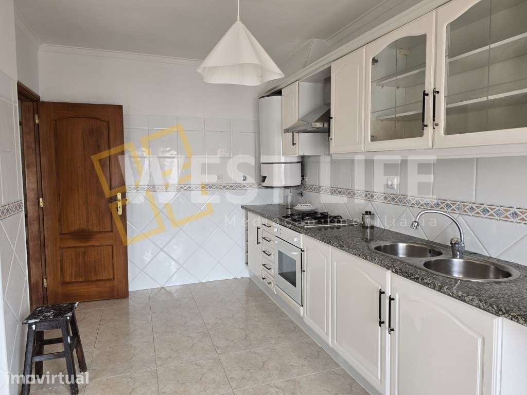Apartamento T2 para Arrendamento | EXCLUSIVO WEST LIFE | Ericeira - Grande imagem: 3/14