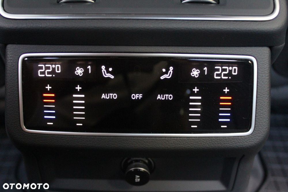 Audi A6 Limousine 40 TDI mHEV Quattro S tronic - 24