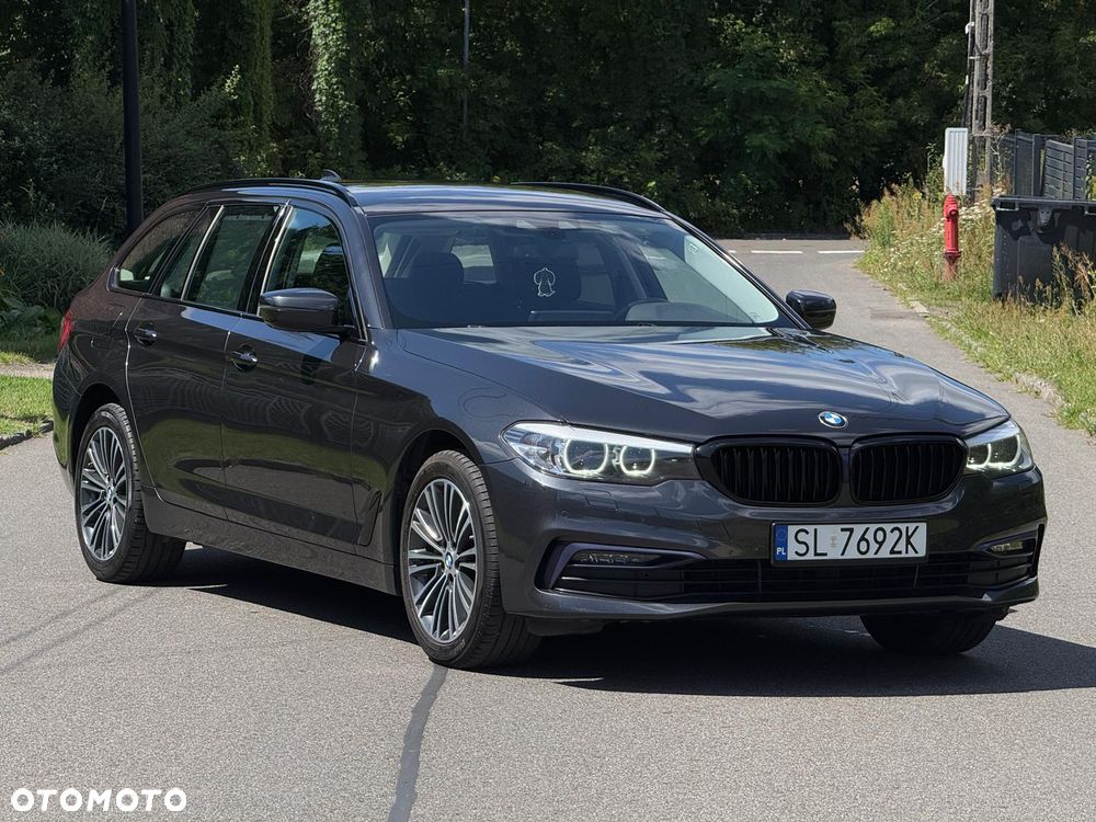 BMW Seria 5 530i Sport Line - 1