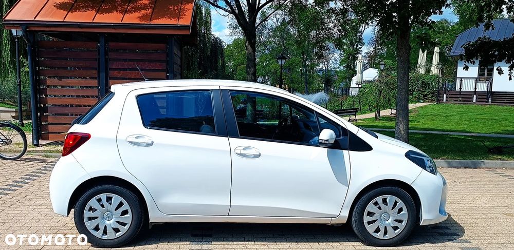 Toyota Yaris 1.33 Active EU6 - 4