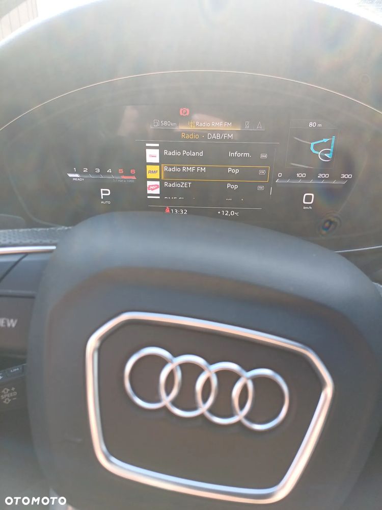 Audi A4 Avant 35 TDI S tronic S line - 25