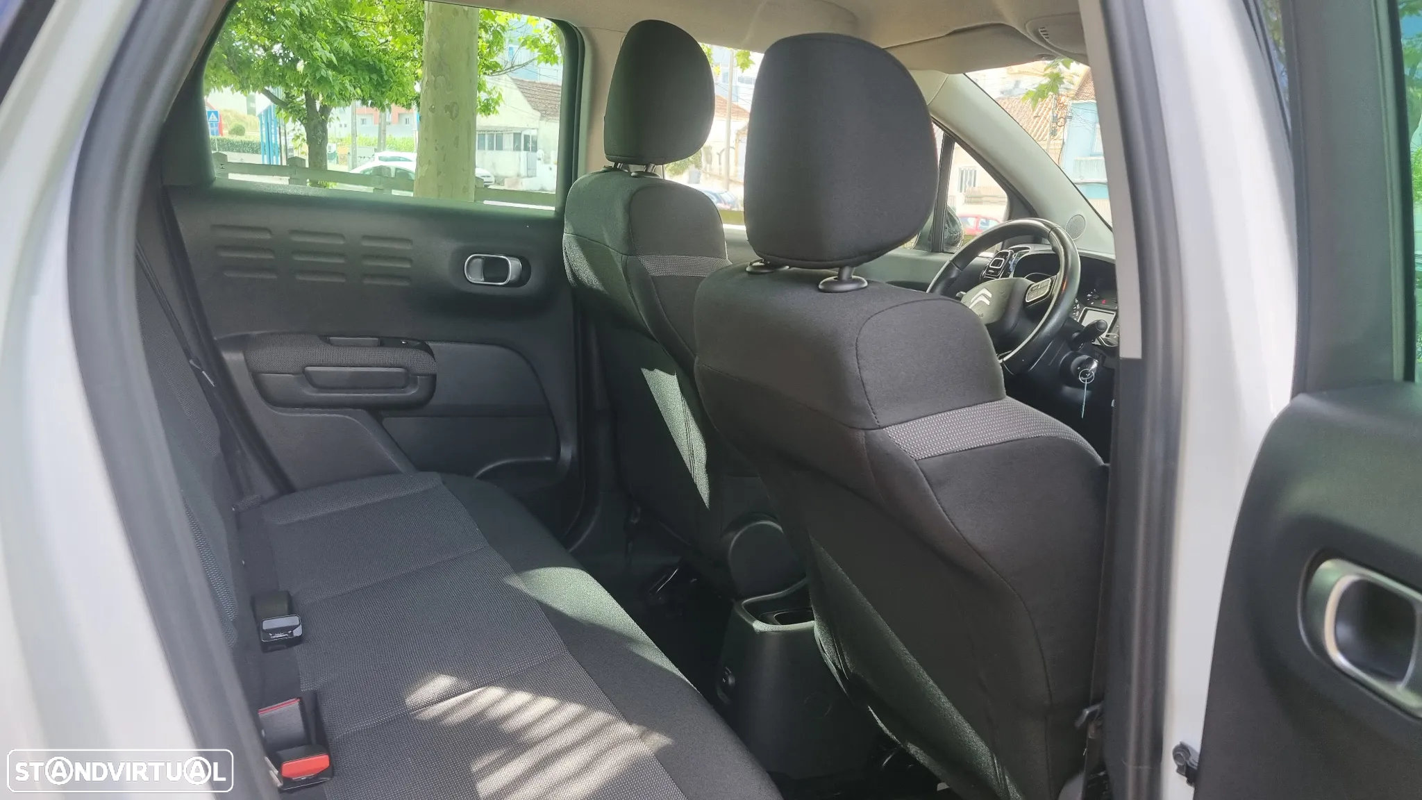Citroën C3 Aircross 1.2 PureTech Shine - 22