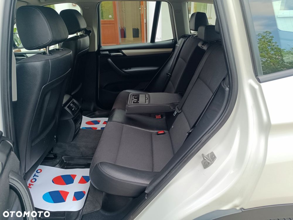 BMW X3 xDrive20d Business Edition - 34