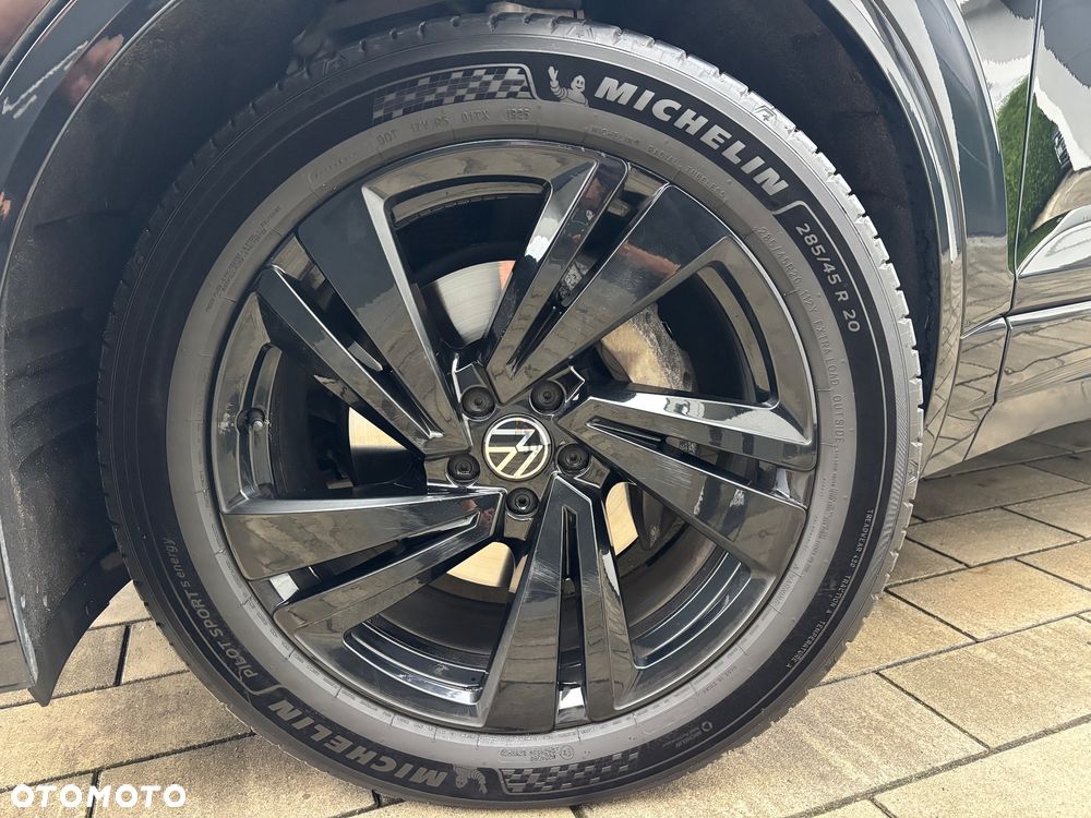 Volkswagen Touareg 2024 photo 4