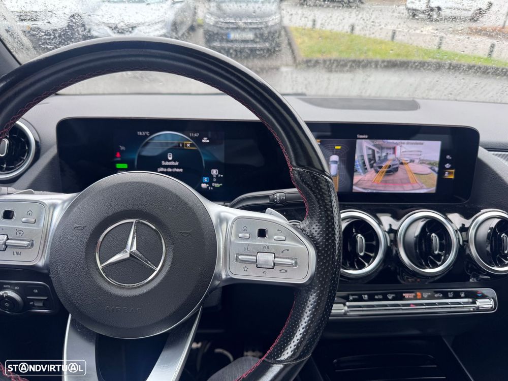Mercedes-Benz GLA 250 e AMG Line - 16